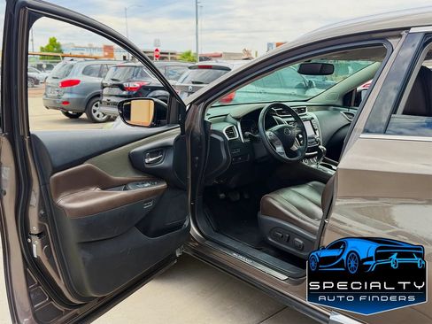 Used 2015 Nissan Murano SL w/ SL Technology Package FWD image 9