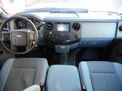 Used 2014 Ford F250 XL image 21