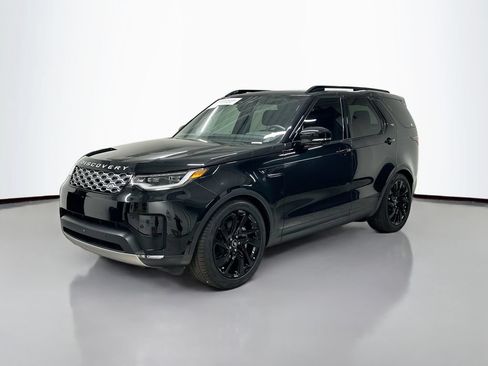 Used 2025 Land Rover Discovery S AWD/4WD image 1