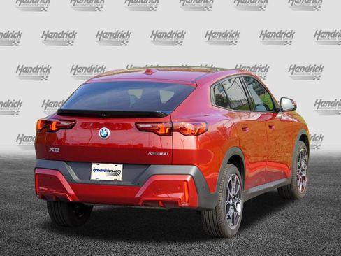 Certified 2025 BMW X2 xDrive28i AWD/4WD image 9