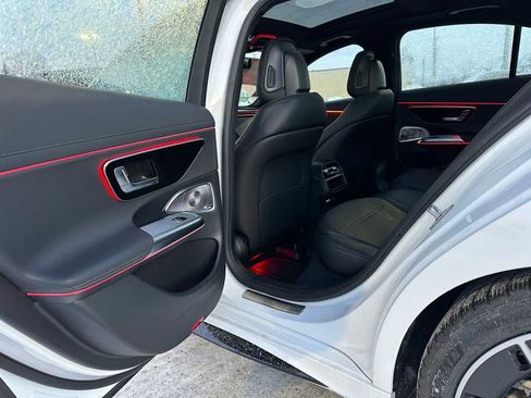 New 2026 Mercedes-Benz E 53 AMG e 4MATIC Sedan image 15