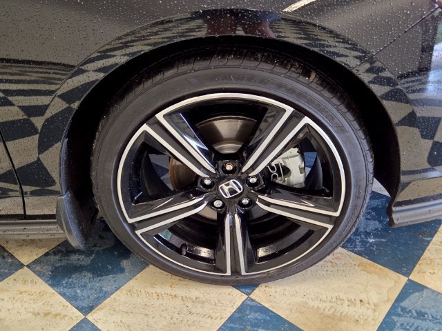Used 2025 Honda Accord Sport image 11