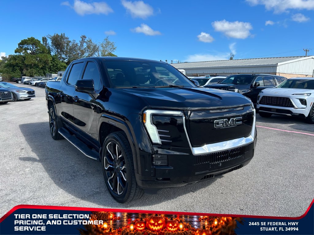 Used 2025 GMC Sierra EV Denali AWD/4WD image 3