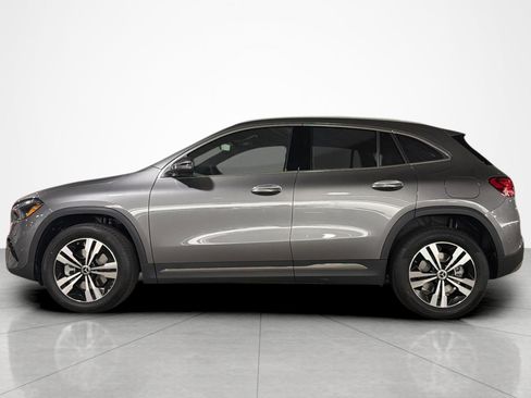 New 2026 Mercedes-Benz GLA 250 image 2