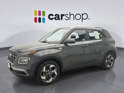 Used 2025 Hyundai Venue SEL