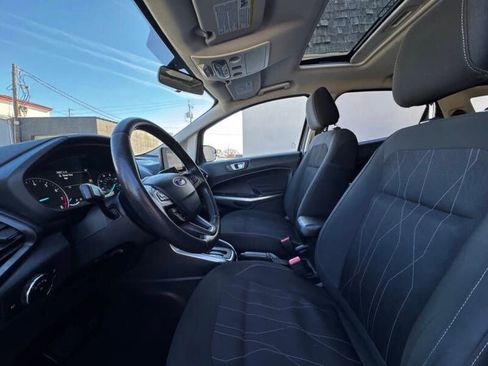 Used 2018 Ford EcoSport SE image 11