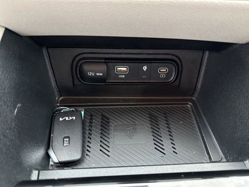 Used 2023 Kia Sportage EX image 26