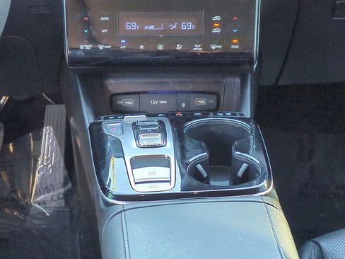 Used 2024 Hyundai Tucson Limited image 19