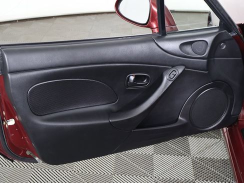 Used 2003 MAZDA MX-5 Miata image 17