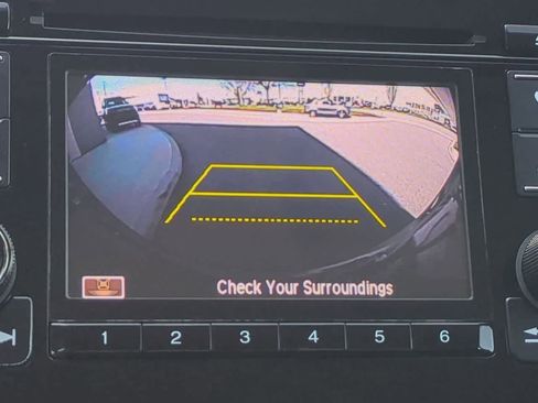 Used 2019 Honda HR-V LX image 27