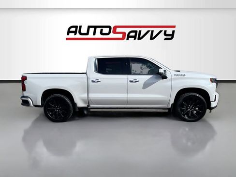 Used 2021 Chevrolet Silverado 1500 High Country w/ Technology Package image 8