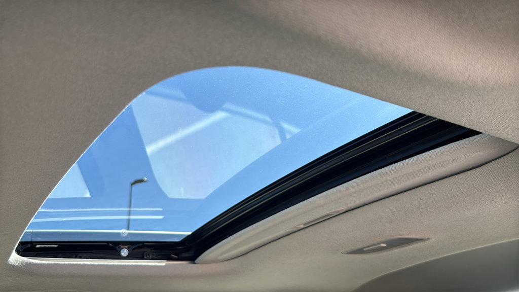 Used 2026 Hyundai Venue SEL FWD image 27