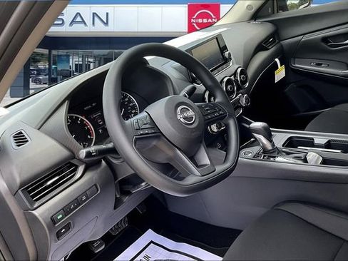 New 2025 Nissan Sentra S image 5
