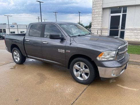 Used 2014 RAM 1500 Big Horn RWD image 9