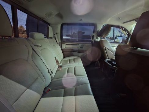 Used 2021 RAM 1500 Laramie RWD image 8