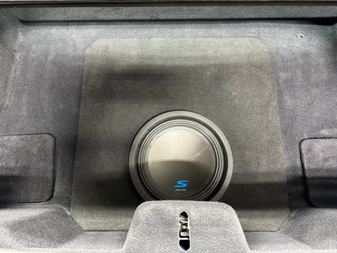 Used 2002 Chevrolet Corvette Z06 w/ Memory Pkg image 38