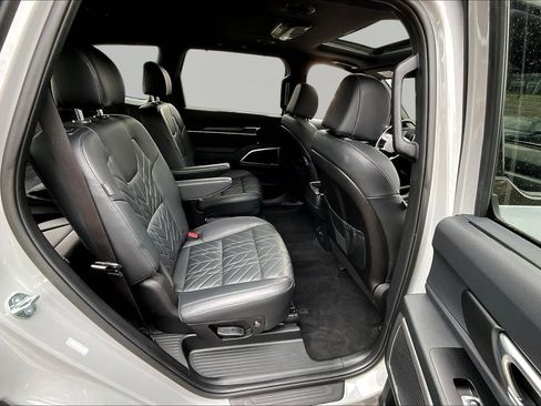 Used 2025 Kia Telluride EX X-Line AWD/4WD image 25
