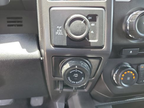 Used 2018 Ford F150 XLT w/ Equipment Group 302A Luxury AWD/4WD image 22