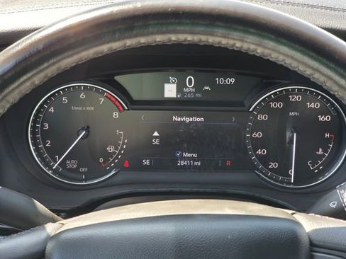 Used 2024 Cadillac XT6 Premium Luxury FWD image 14