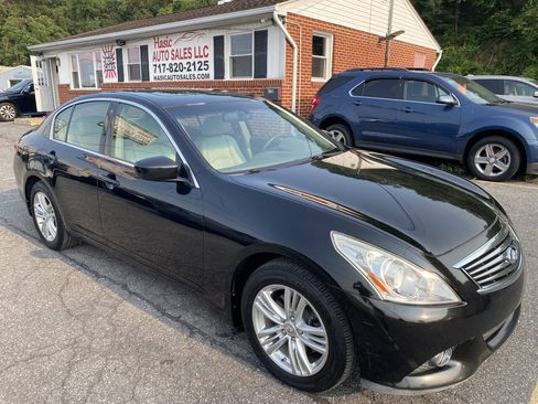 Used 2010 INFINITI G37 x Sedan w/ Premium Pkg AWD/4WD image 3