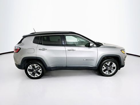 Used 2020 Jeep Compass Limited image 10