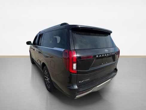 Used 2025 Ford Expedition Max Platinum AWD/4WD image 5