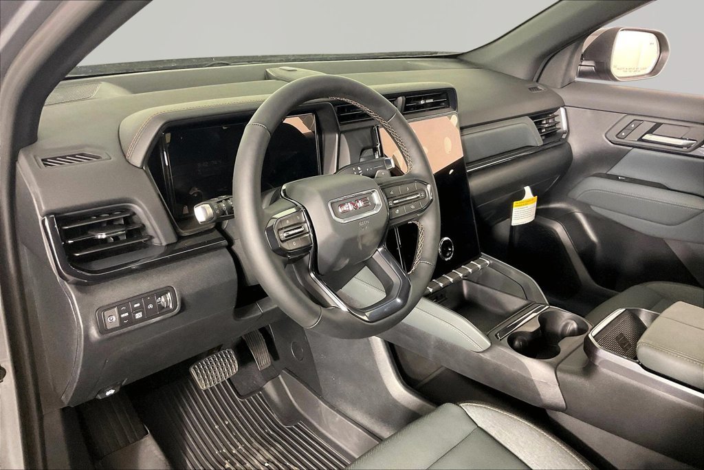 New 2027 GMC Terrain AT4 w/ Convenience Package III AWD/4WD image 8