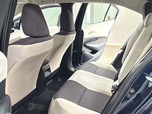 Certified 2025 Toyota Corolla LE image 15