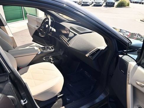 Used 2024 BMW iX xDrive50 w/ Sport Package AWD/4WD image 28