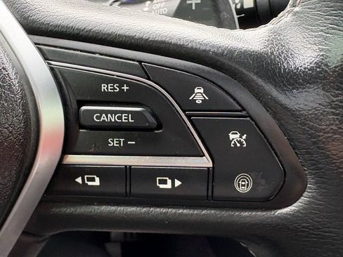 Used 2018 INFINITI Q60 Red Sport 400 w/ Pro Active Package AWD/4WD image 19