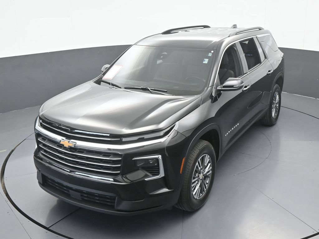 Used 2026 Chevrolet Traverse LT FWD image 45