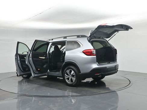 Used 2021 Subaru Ascent Premium image 38