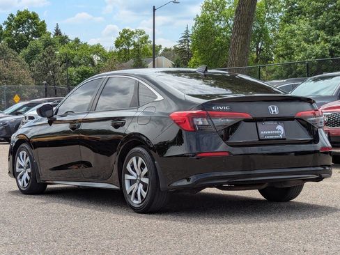 Used 2022 Honda Civic LX image 9