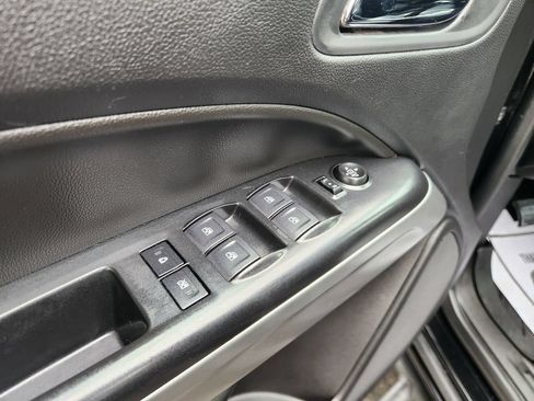 Used 2019 Chevrolet Colorado LT w/ Redline Special Edition AWD/4WD image 22
