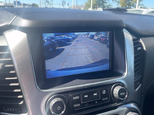 Used 2020 Chevrolet Suburban Premier AWD/4WD image 15