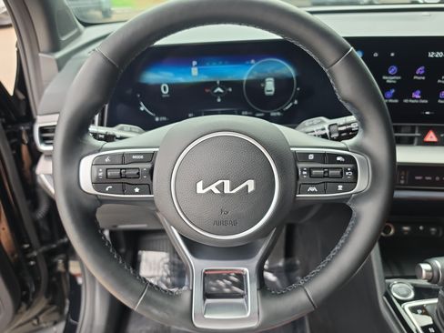 Certified 2025 Kia Sportage SX FWD image 30