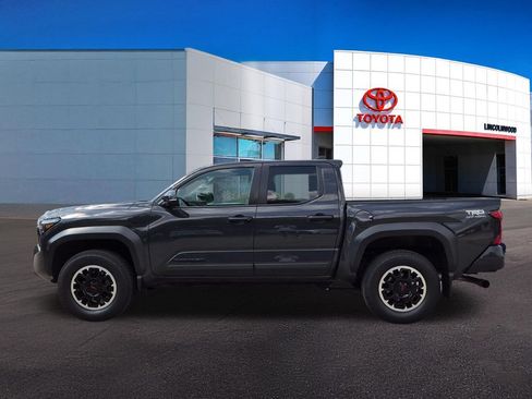 Used 2024 Toyota Tacoma TRD Off-Road w/ TRD Off Road Upgrade Package AWD/4WD image 14