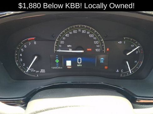 Used 2017 Cadillac XT5 Luxury AWD/4WD image 23