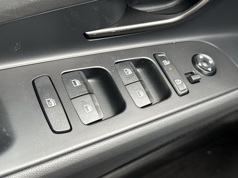 New 2026 Hyundai Elantra SEL Sport image 15