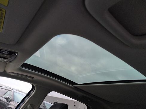 New 2026 Kia Sportage EX image 10