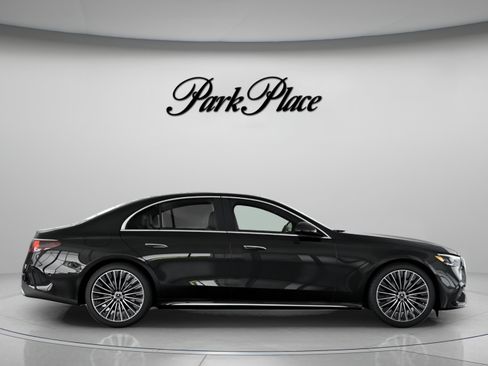 Used 2026 Mercedes-Benz E 350 Sedan image 27