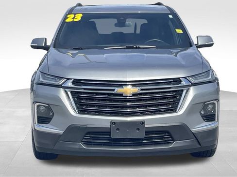 Used 2023 Chevrolet Traverse LT AWD/4WD image 9
