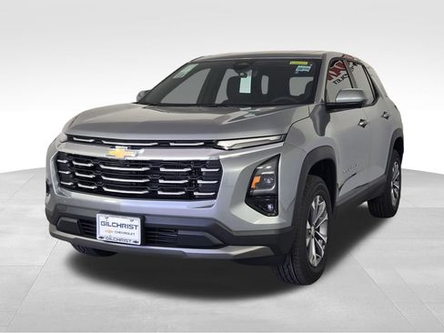 New 2026 Chevrolet Equinox LT w/ Safety and Technology Package FWD image 3