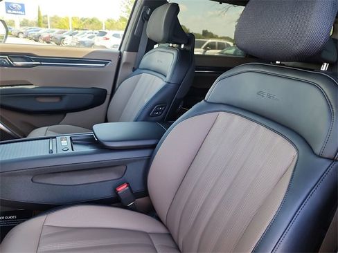 New 2026 Kia EV9 GT-Line image 14