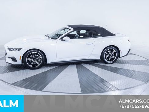 Used 2025 Ford Mustang Premium RWD image 14