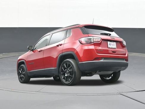 Used 2025 Jeep Compass Latitude w/ Altitude Special Edition AWD/4WD image 45