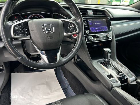 Used 2019 Honda Civic Sport image 11