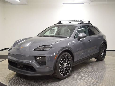 New 2026 Porsche Macan 4 Electric AWD/4WD image 1