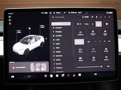 Used 2022 Tesla Model Y Performance image 38