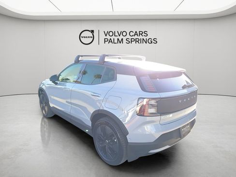 New 2026 Volvo EX30 Cross Country Ultra image 4